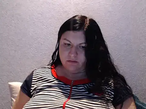 KiraSwee online show from 10-10-25, 06:07