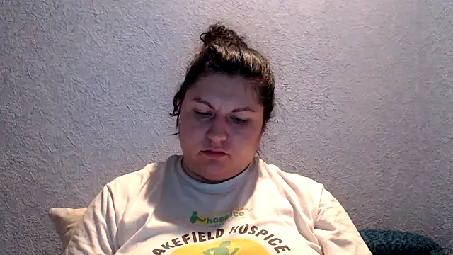 KiraSwee online show from 11-16-25, 07:30