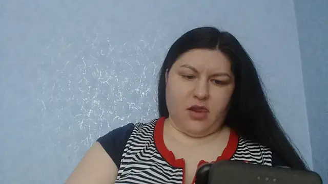 KiraSwee online show from 02-05-26, 01:38