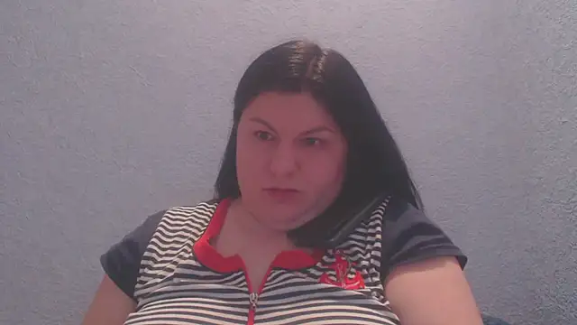 KiraSwee online show from 02-19-26, 07:32