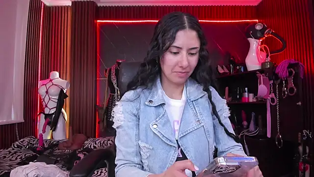 XiaQueen online show from 11-01-25, 08:22