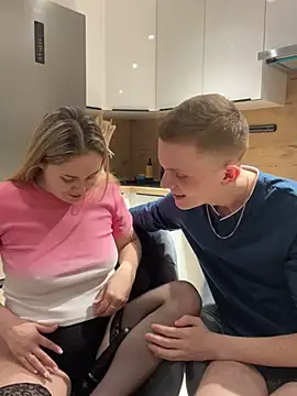 alisanikita online show from 03-15-25, 03:59