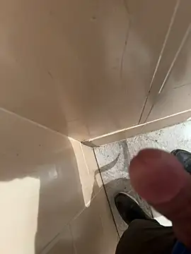 sark0606 online show from 02-27-26, 06:52