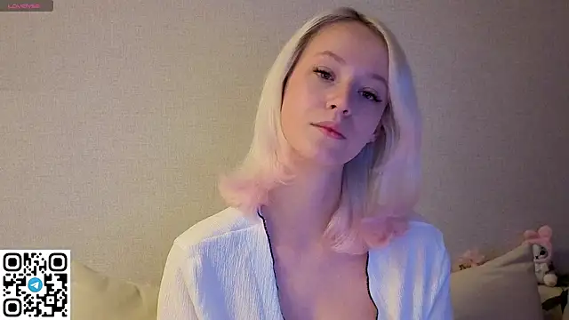 Anadeyaaa online show from 09-12-25, 01:49