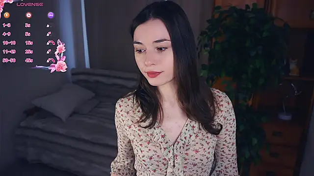 EleneBrach online show from 10-18-25, 07:42