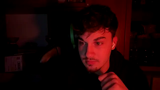 NaplesGuy04 online show from 02-13-25, 10:22