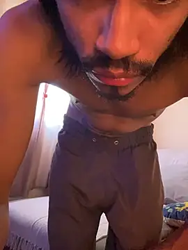 Snapshot of Mineirinho043 chatting on 05-06-26, 01:38 Mineirinho043 online show from 05-06-26, 01:38