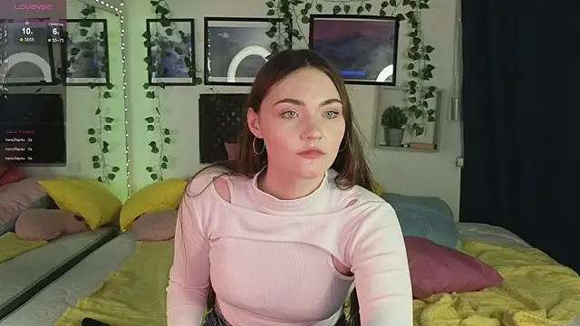 Kira Jin online show from 02-19-25, 12:33