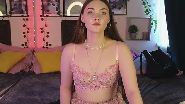 Kira Jin online show from 03-21-25, 09:45