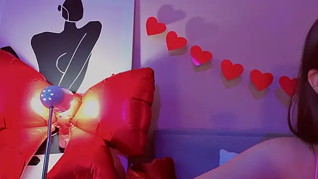 Mia Luw online show from 02-17-26, 03:25