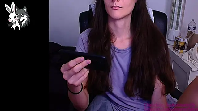 Snapshot of BadBunnyXWolfyLive chatting on 09-10-25, 01:11 BadBunnyXWolfyLive online show from 09-10-25, 01:11