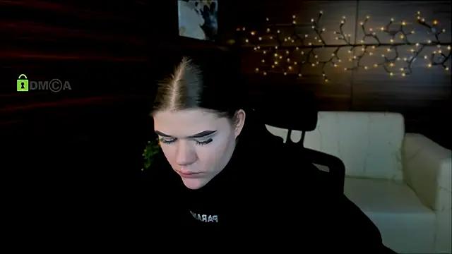 elmira rose online show from 02-11-25, 04:24