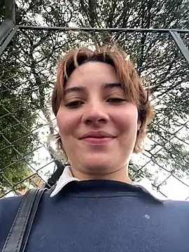 Snapshot of Maggie_Geller chatting on 12-19-25, 07:21 Maggie Geller online show from 12-19-25, 07:21