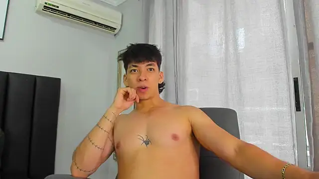 ISAAC CRYSTON online show from 02-19-25, 07:48