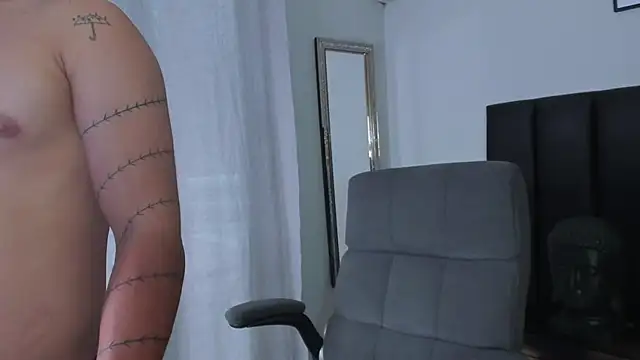 ISAAC CRYSTON online show from 03-14-25, 10:38