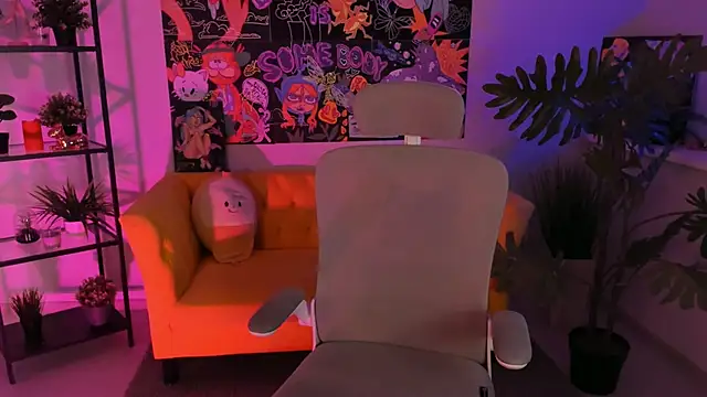 KiraMontoya online show from 03-01-25, 08:53