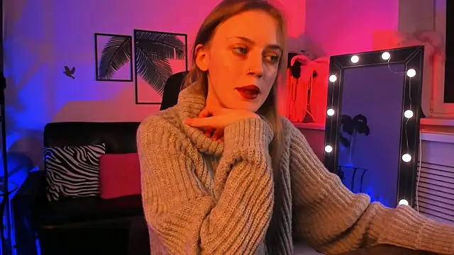 KiraMontoya online show from 03-09-25, 01:14