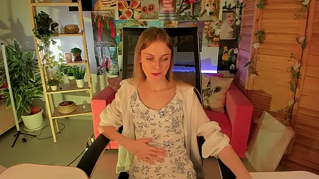 KiraMontoya online show from 03-15-25, 09:27