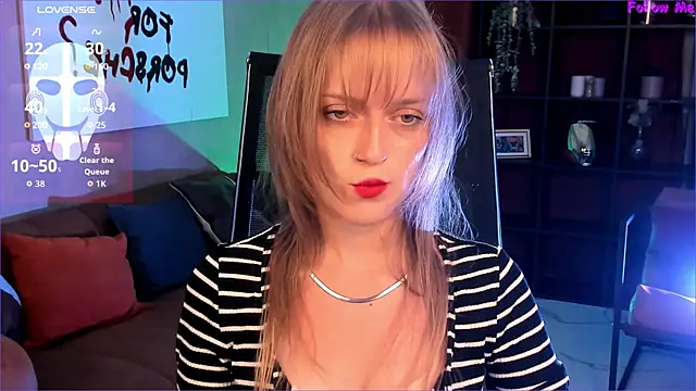 KiraMontoya online show from 09-10-25, 05:35