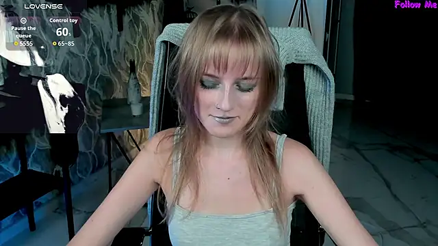 KiraMontoya online show from 10-15-25, 08:20