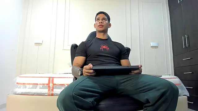 ANDRES STUD online show from 05-26-26, 03:35
