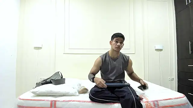 ANDRES STUD online show from 06-26-26, 02:16