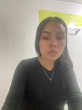 julieta fn online show from 06-10-26, 02:05