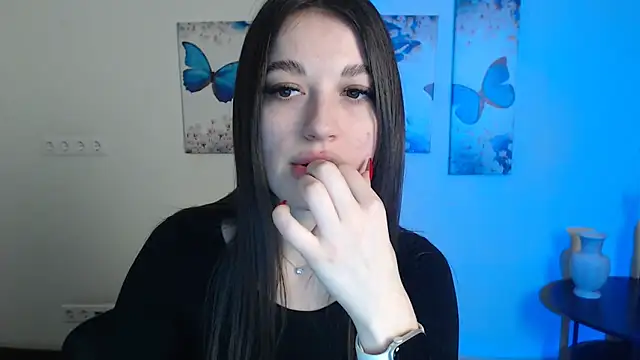 Snapshot of Eva_Eldis chatting on 02-05-25, 03:09 Eva Eldis online show from 02-05-25, 03:09