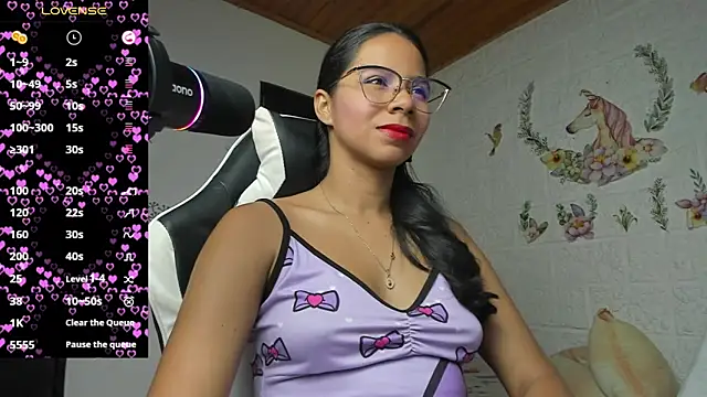 Snapshot of alisson_hoffman05 chatting on 08-01-26, 03:22 alisson hoffman05 online show from 08-01-26, 03:22