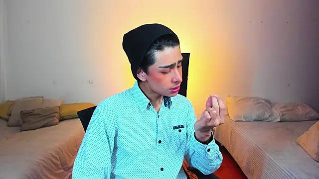 Snapshot of steve__gray chatting on 02-27-25, 06:53 steve gray online show from 02-27-25, 06:53