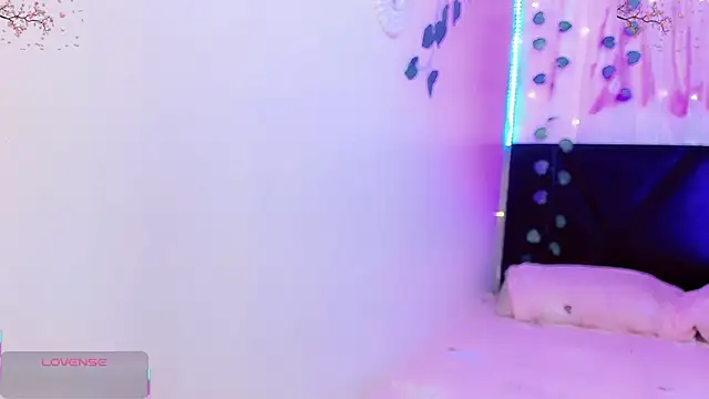 Irina milkmaid online show from 04-14-26, 07:20