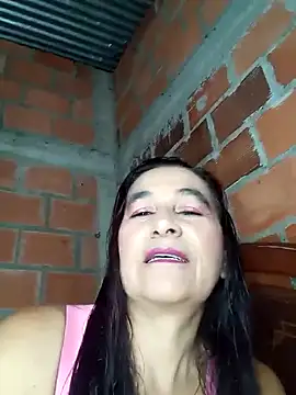 Snapshot of Lady_Mom chatting on 02-15-25, 11:25 Lady Mom online show from 02-15-25, 11:25