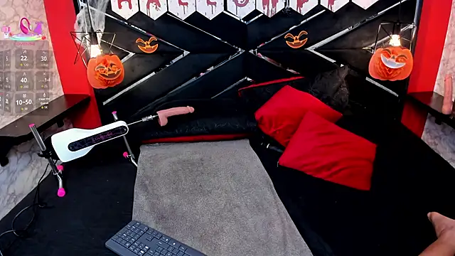 Snapshot of IVISBOUNCYASS chatting on 10-06-25, 12:24 IVISBOUNCYASS online show from 10-06-25, 12:24