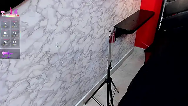 Snapshot of IVISBOUNCYASS chatting on 11-11-25, 12:27 IVISBOUNCYASS online show from 11-11-25, 12:27