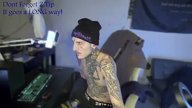 Snapshot of BadJewfucks chatting on 01-19-26, 01:42 BadJewfucks online show from 01-19-26, 01:42