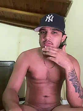 Snapshot of daniel6916 chatting on 02-12-25, 12:16 daniel6916 online show from 02-12-25, 12:16