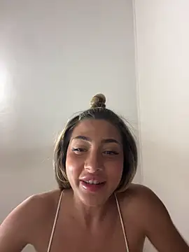 BonyBon29 online show from 02-13-25, 04:07