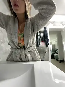 BonyBon29 online show from 11-05-25, 06:57