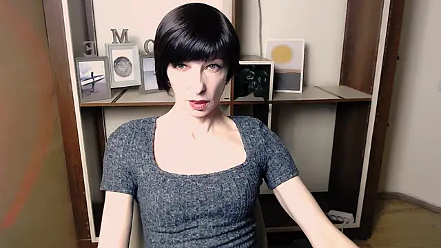  AngeliaFlow  online show from 01-06-26, 11:36