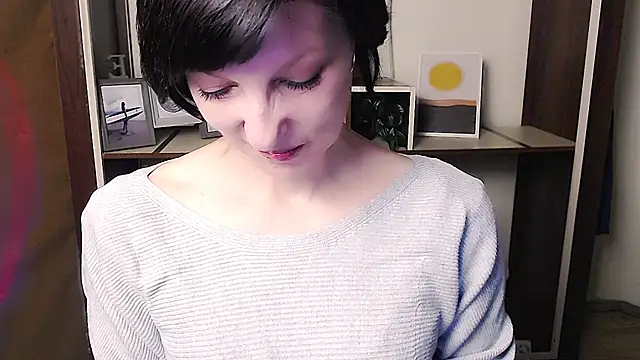  AngeliaFlow  online show from 04-10-26, 09:14