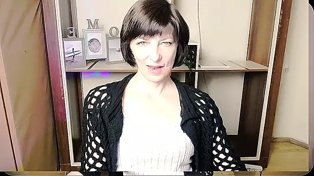  AngeliaFlow  online show from 06-12-26, 07:18