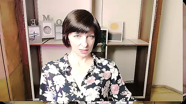  AngeliaFlow  online show from 06-19-26, 09:35