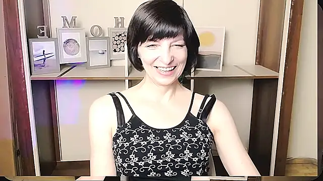  AngeliaFlow  online show from 06-27-26, 09:36