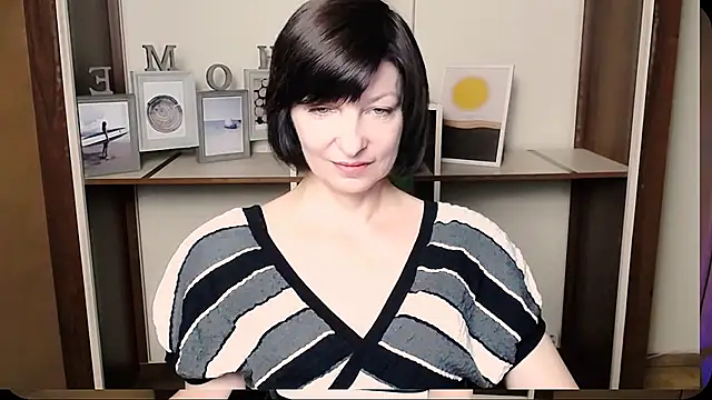  AngeliaFlow  online show from 07-31-26, 07:08