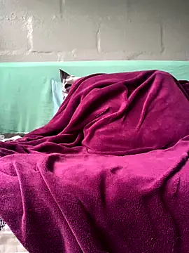 Uncleuncutmushroom online show from 09-10-25, 09:09