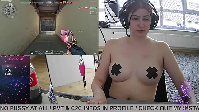 Snapshot of Gamergirl-Linela chatting on 02-20-25, 03:19 Gamergirl-Linela online show from 02-20-25, 03:19