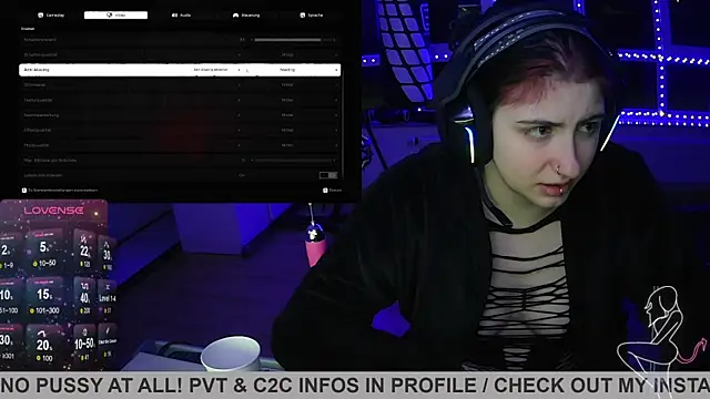 Snapshot of Gamergirl-Linela chatting on 03-19-25, 01:32 Gamergirl-Linela online show from 03-19-25, 01:32