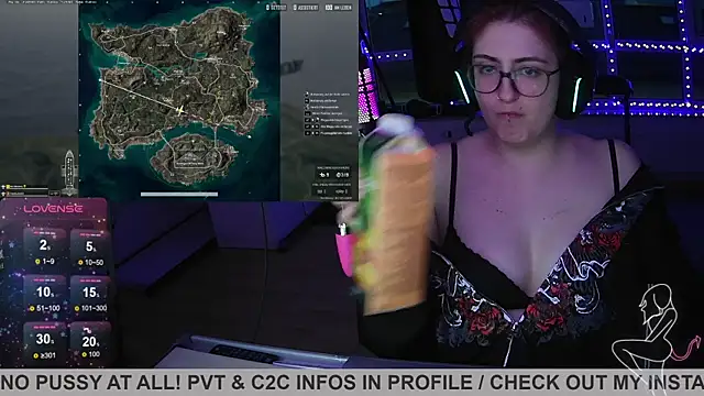 Snapshot of Gamergirl-Linela chatting on 03-22-25, 06:03 Gamergirl-Linela online show from 03-22-25, 06:03