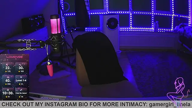 Snapshot of Gamergirl-Linela chatting on 09-10-25, 04:34 Gamergirl-Linela online show from 09-10-25, 04:34