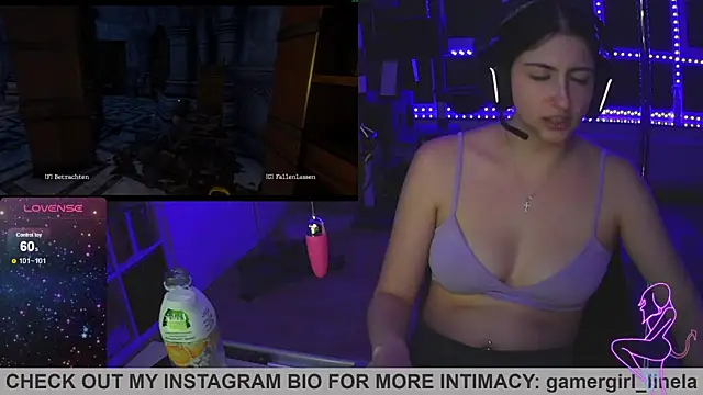 Snapshot of Gamergirl-Linela chatting on 10-20-25, 09:48 Gamergirl-Linela online show from 10-20-25, 09:48